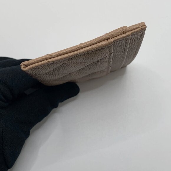 Authentic CHANEL large CC logo beige caviar card holder wallet GHW Brand New - Picture 10 of 11